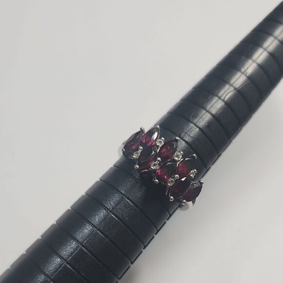 Marquise Cut Garnet And Round Small Topaz Thai 925 Sterling Silver Ring Sz 9 - Picture 1 of 3